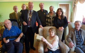 Pictured at Elpha Lodge are: Front row (seated L to R) residents: Peter Horne, Trudy Anderson and Joe Brown. Back row (L to R) Rotarians Chris Ward, Dr Paul Creighton and Jim Barrett (Rotary Club President); Elsie Dixon (Owner) and Nicky Forbes (Manager).