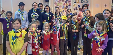 Amble Brownies and Guides