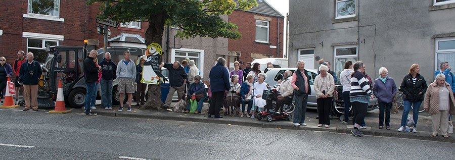 crowds-gathering