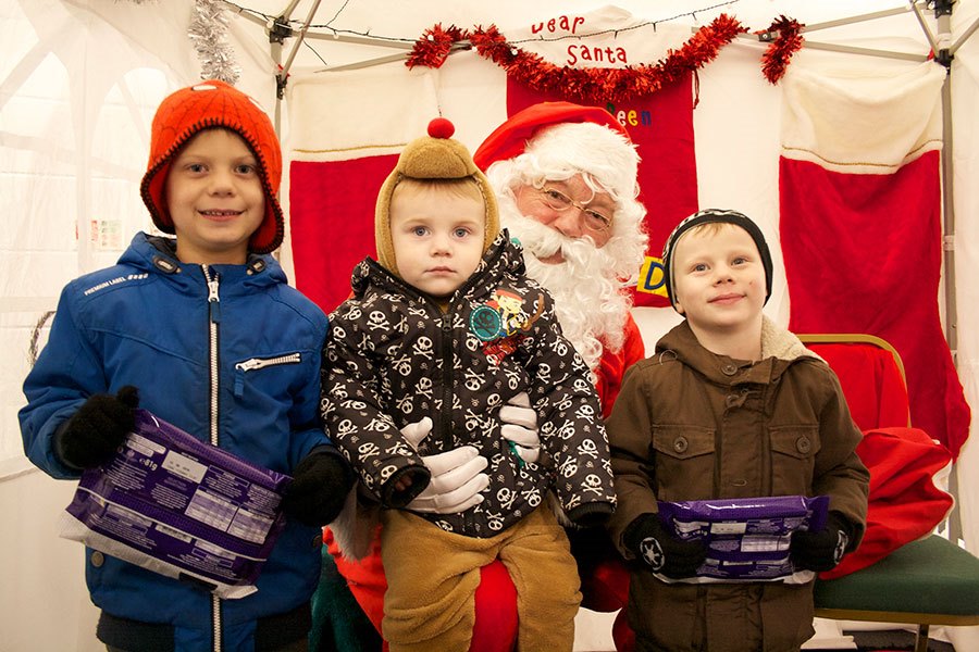 Nathan, Paul and Liam-with-Santa-(AW)